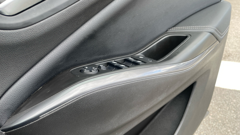 Vauxhall Grandland X 1.2 Turbo Tech Line Nav 5dr Petrol Hatchback